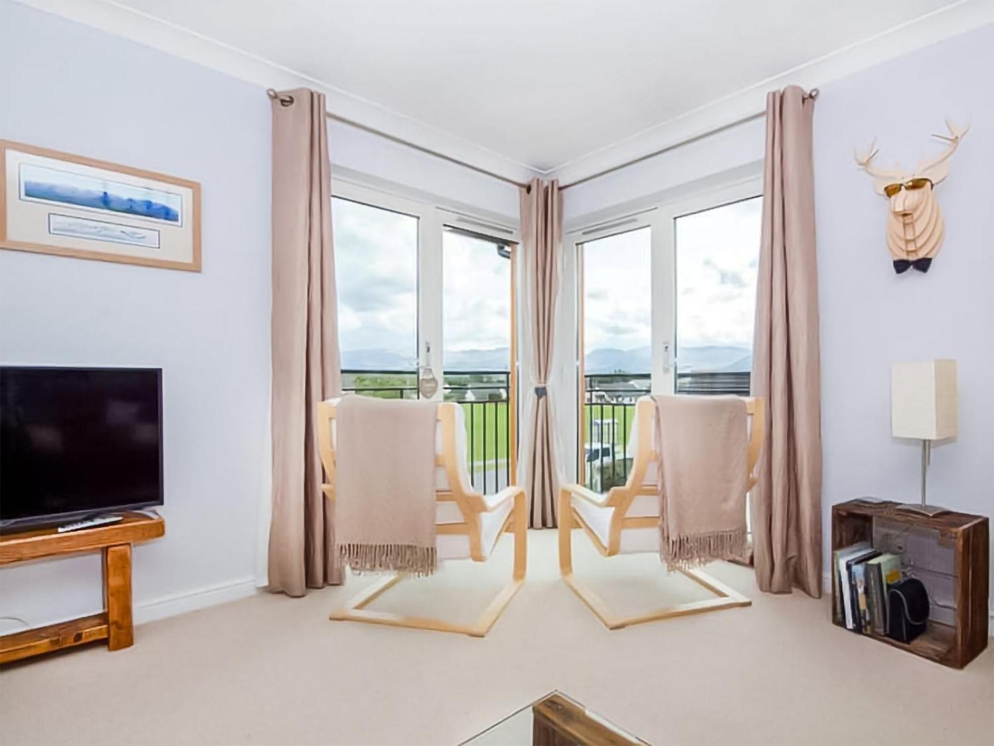 The View At No10 Villa Aviemore Exterior photo